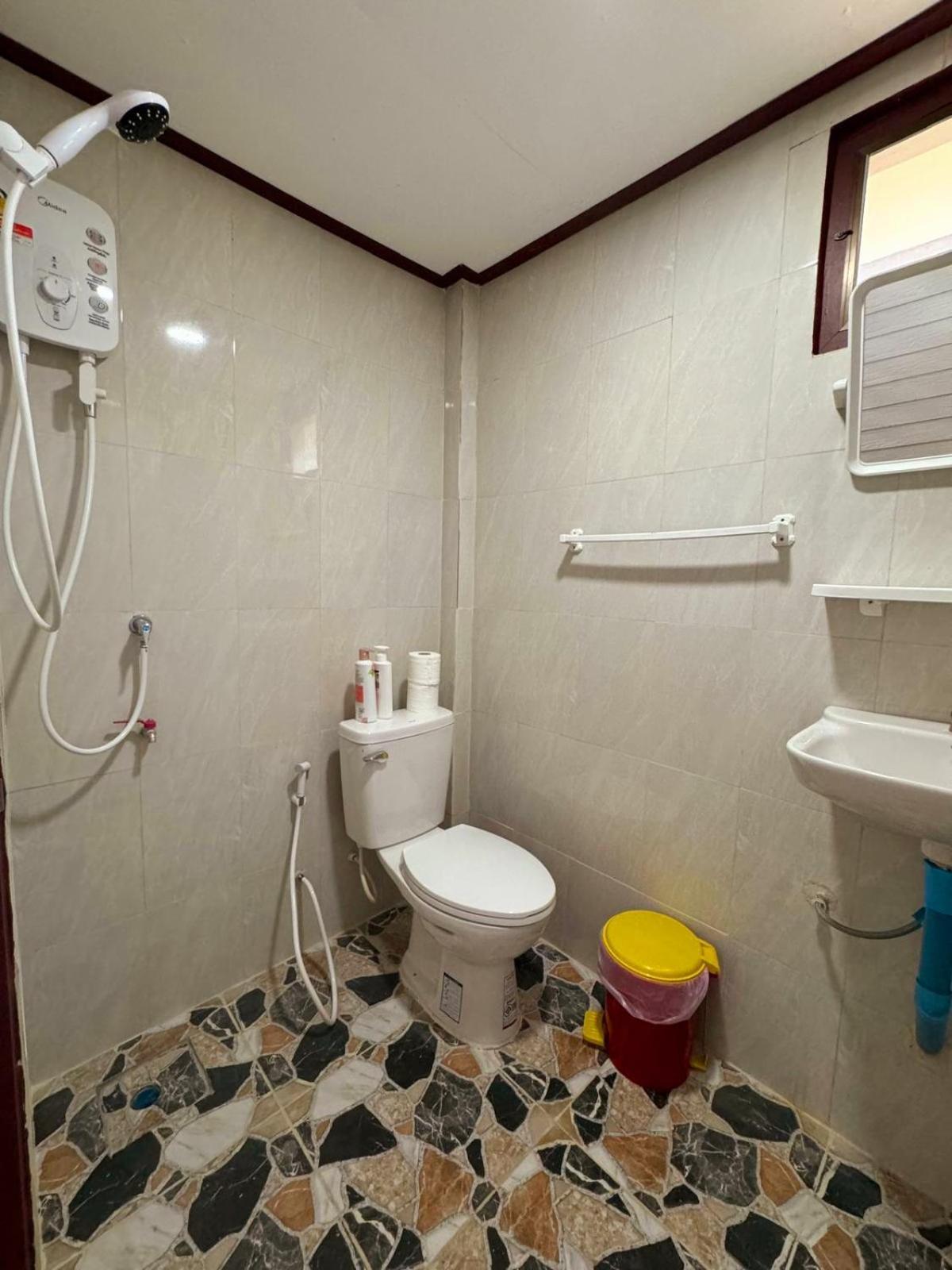 Ban Tai, New Houses, 1 Bedroom With Ac In Quiet Area Close To Main Road * באן תאי